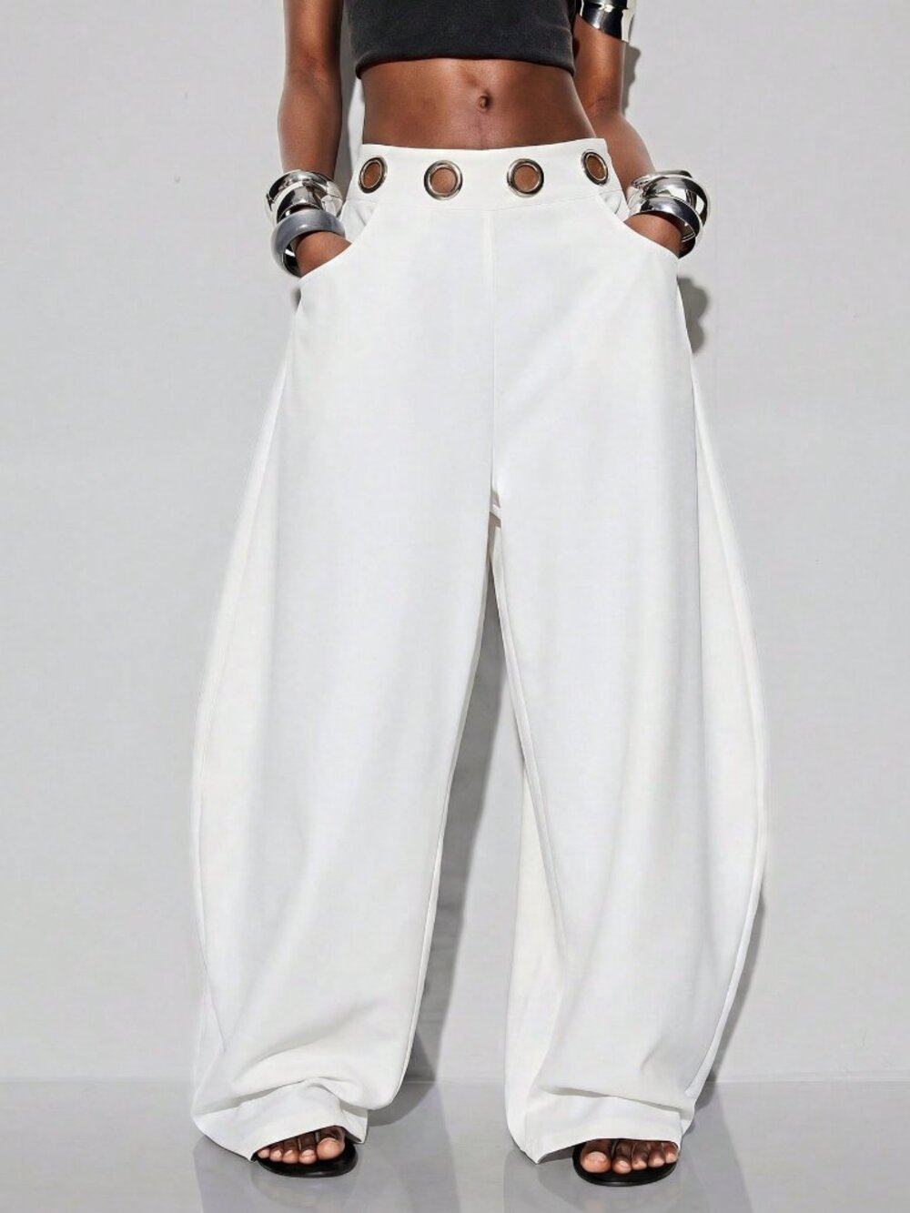 White Casual Women's Oversized eyelet detailed barrel Harem Pants